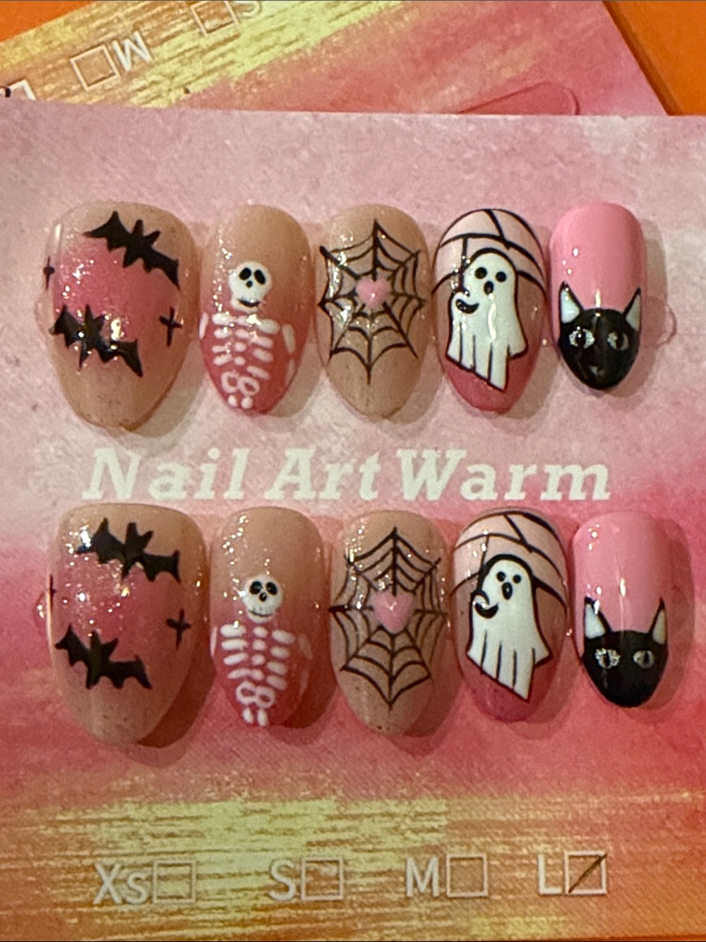 Halloween Nail Art Press-On Set in Pink and Beige
